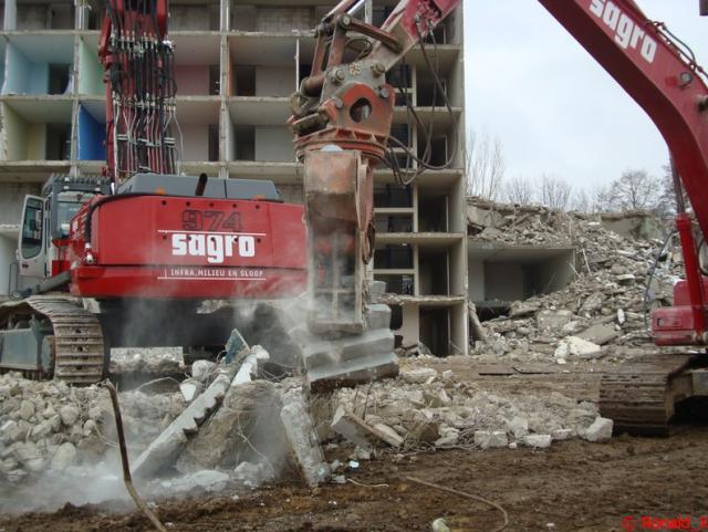 DSC05168_border.jpg
