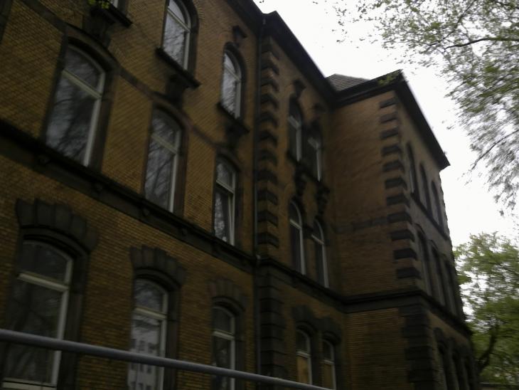 2_004.jpg