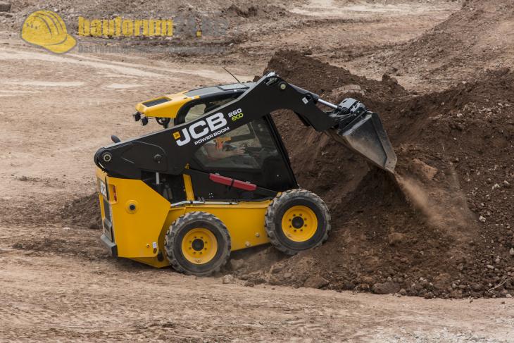 JCB_Celebration_2013_Bauforum24_28.jpg