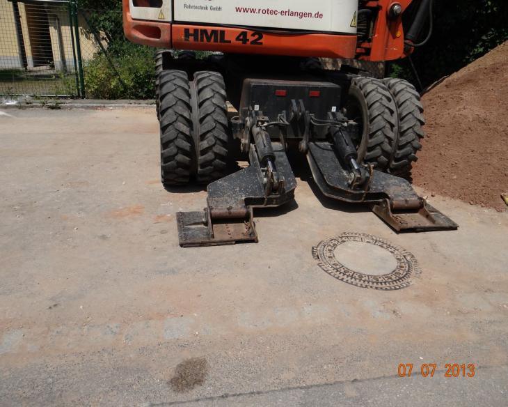 Terex_Schaeff_HML42__2_.JPG