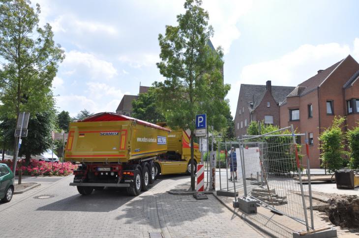 Abbruch_Tiefestr_0383.JPG