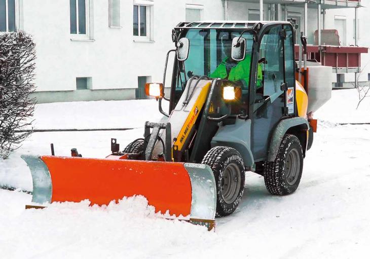 HKL_Radlader_Winterdienst.jpg