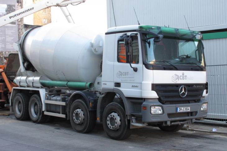 Actros_3241.jpg