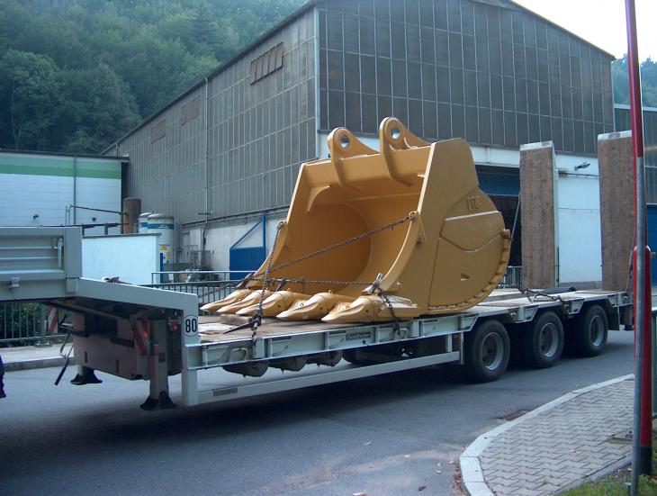 Kom1250__3_.JPG