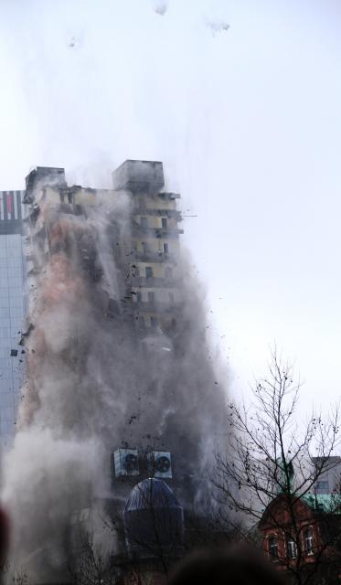 AFE_Uni_Tower_Sprengung_2_2_14_049__2_.jpg