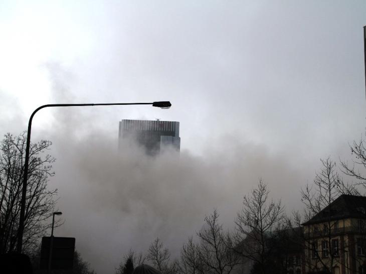 AFE_Uni_Tower_Sprengung_2_2_14_132__3_.jpg