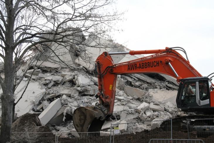 AFE_Uni_Tower_Sprengung_2_2_14_216.jpg