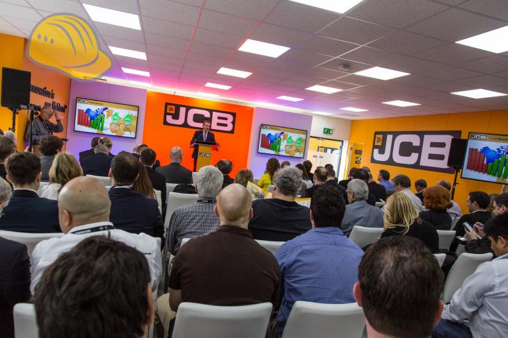 JCB_CONEXPO_4.jpg