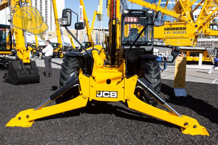 JCB_540_200_2.jpg