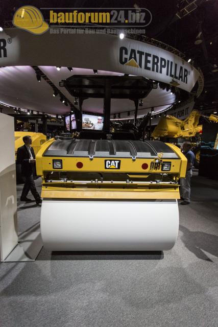 conexpo2014_cat_70.jpg