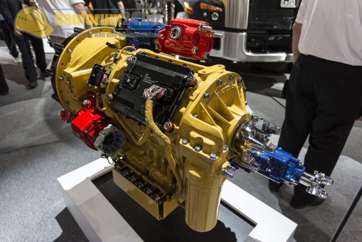 conexpo2014_cat_115.jpg