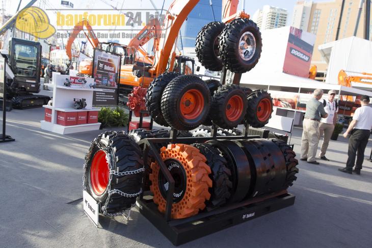 conexpo2014_doosan_3.jpg