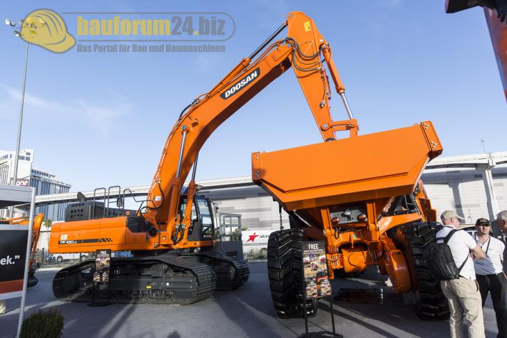 conexpo2014_doosan_4.jpg