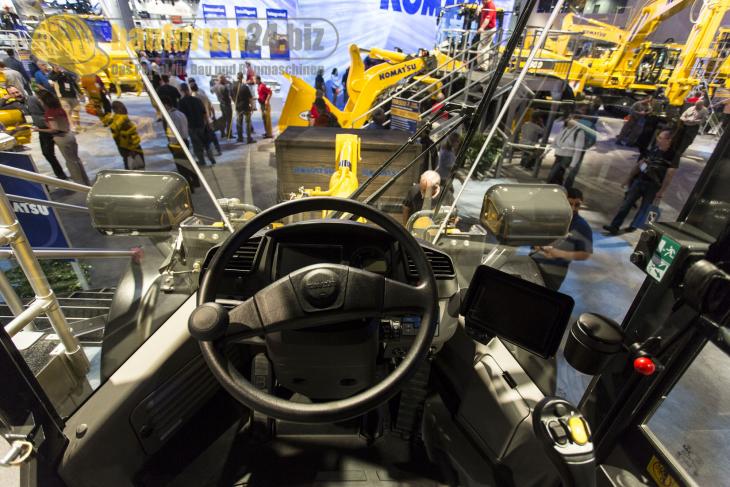 conexpo2014_komatsu_20.jpg