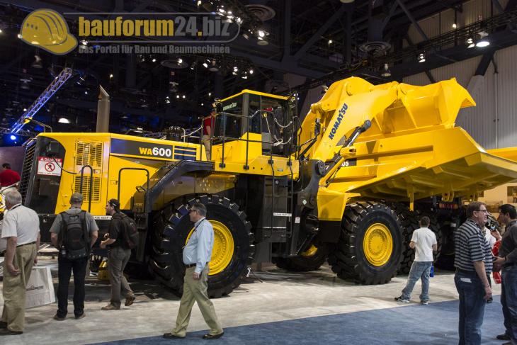 conexpo2014_komatsu_24.jpg