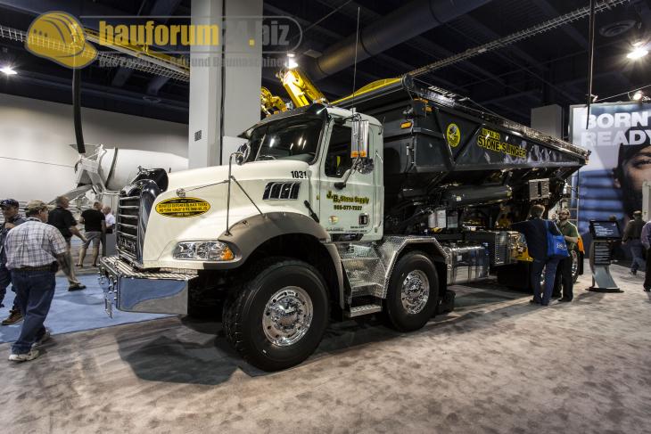 conexpo2014_mack_26.jpg