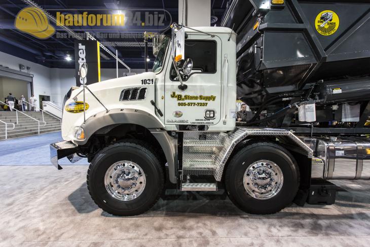 conexpo2014_mack_27.jpg