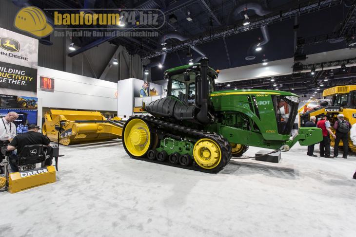 conexpo2014_john_deere_36.jpg