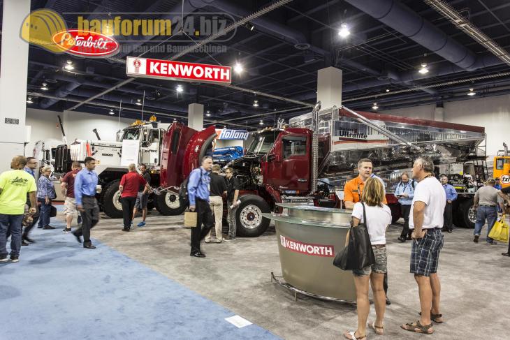 conexpo2014_kennworth_2.jpg