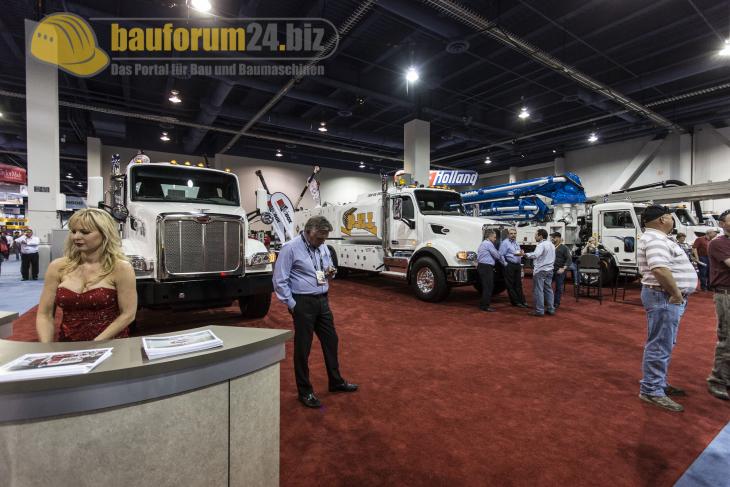 conexpo2014_peterbilt_2.jpg