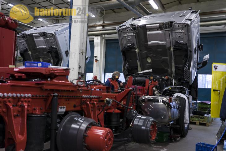 scania_factory_2014_7.jpg