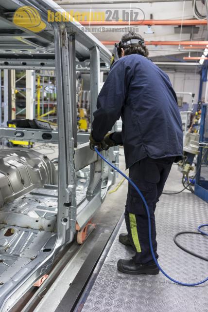 scania_factory_2014_18.jpg