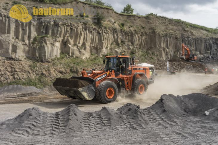 doosan_20.jpg