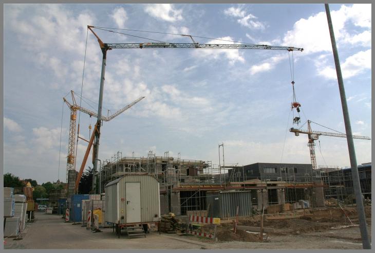 _Zentrum_mittewest_08._Juni_2014__0_.jpg