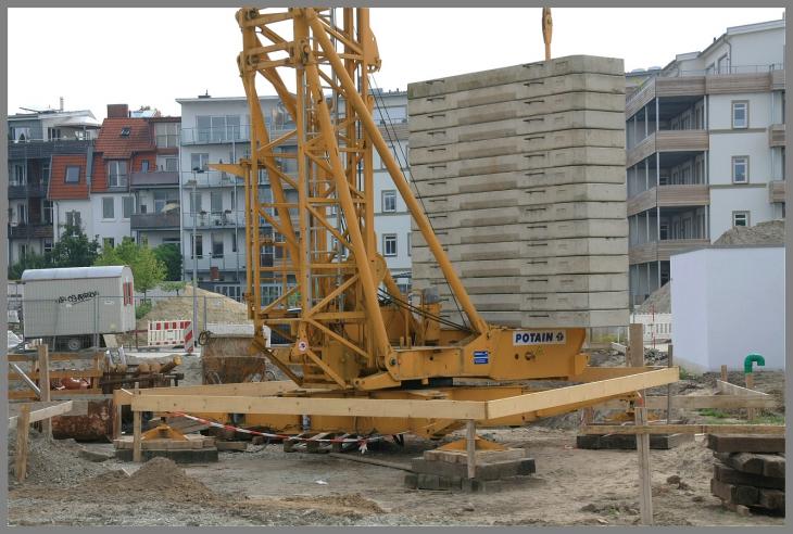 _Zentrum_mittewest_08._Juni_2014__1_.jpg