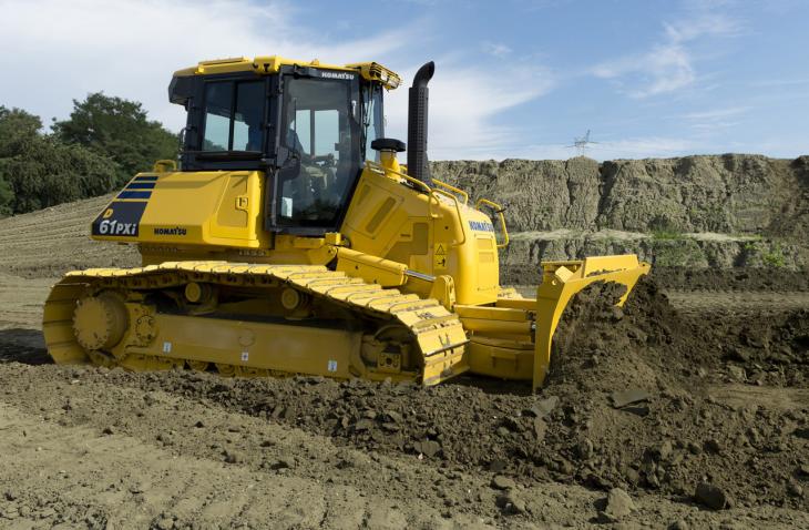 Komatsu_D61PXi_23.jpg