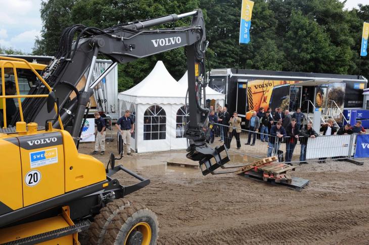 Volvo_Baumaschinen_Swecon_Nordbau2014_001.jpg