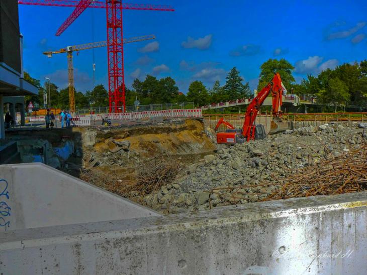 _13Aug2014_0012_tonemapped.jpg