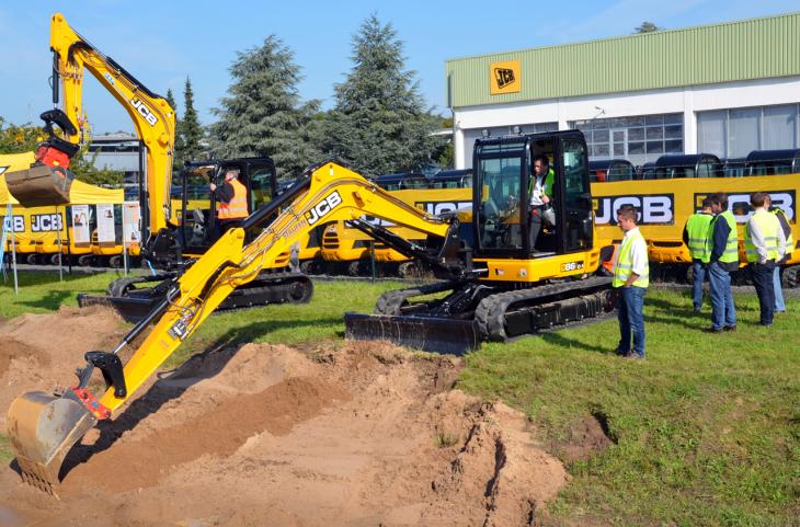 JCB_86_C_1_Training.jpg