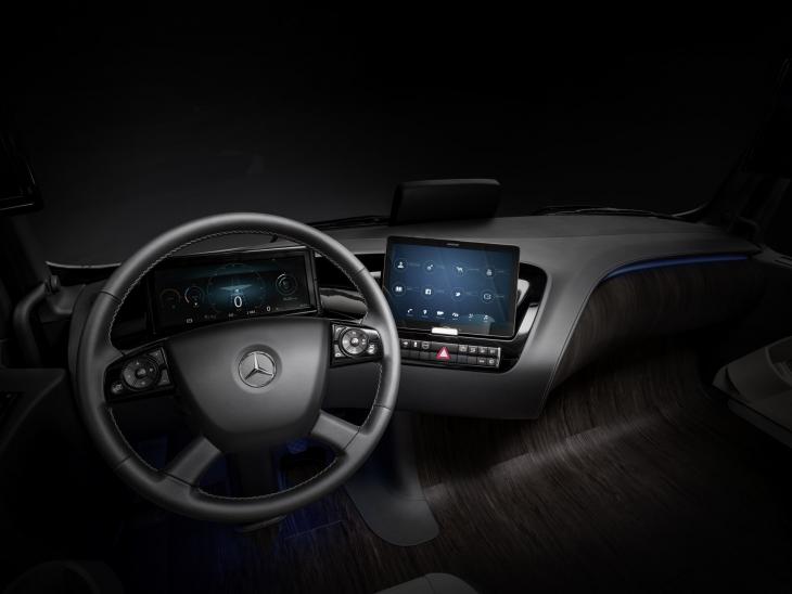 Mercedes_Benz_Future_Truck_2025_007.jpg