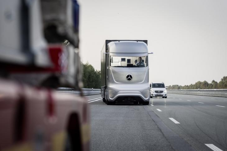 Mercedes_Benz_Future_Truck_2025_014.jpg