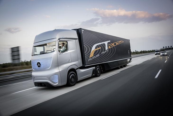 Mercedes_Benz_Future_Truck_2025_017.jpg