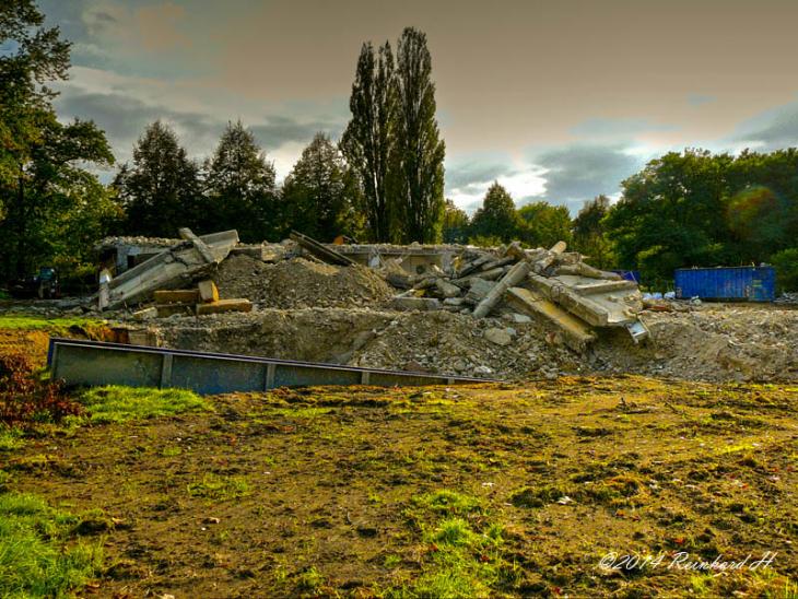_27Sep2014_0053_4_5_tonemapped_1.jpg