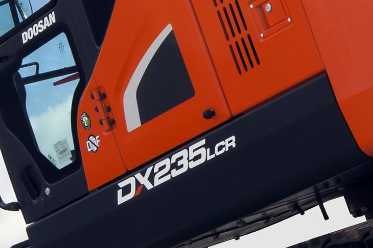 Doosan_DX235LCR_5_Detail.jpg