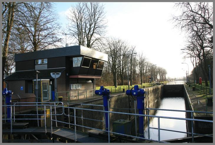 _Hafen_Osnabr_ck_04._Januar_2015__3_.jpg