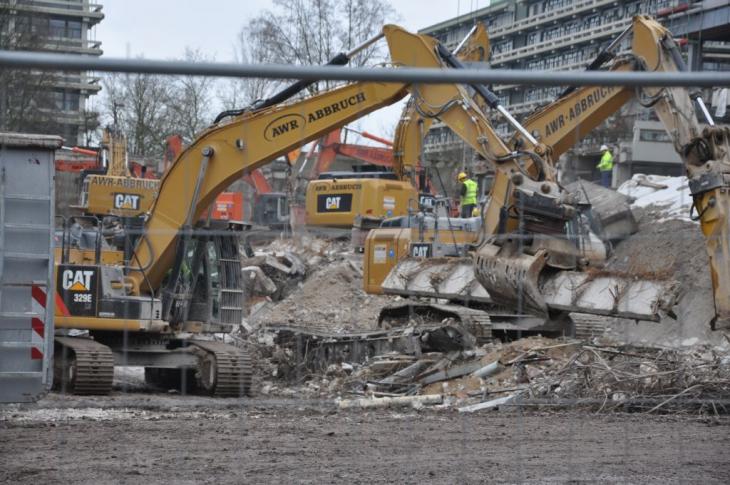 CAT329E.jpg