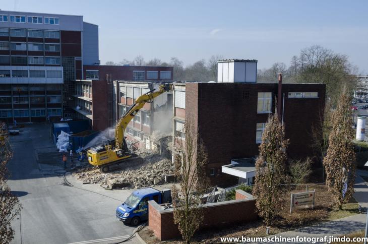 Abbruch_Verwaltungstrakt_Paracelsiusklinik_18_03_29.jpg