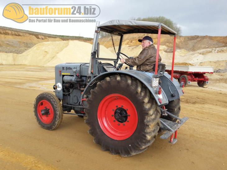 Bauforum24_Fotostrecke_Kippertreffen_Geilenkirchen_2015_300.jpg