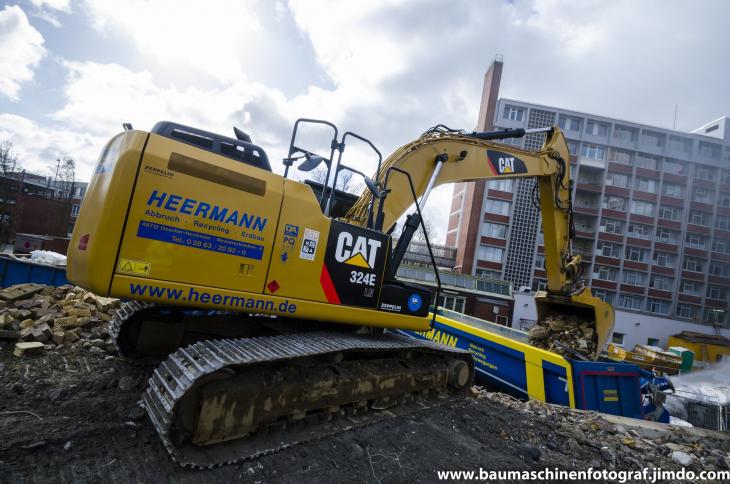 Abbruch_Verwaltungstrakt_Paracelsiusklinik_1.4.15__7_von_11_.jpg