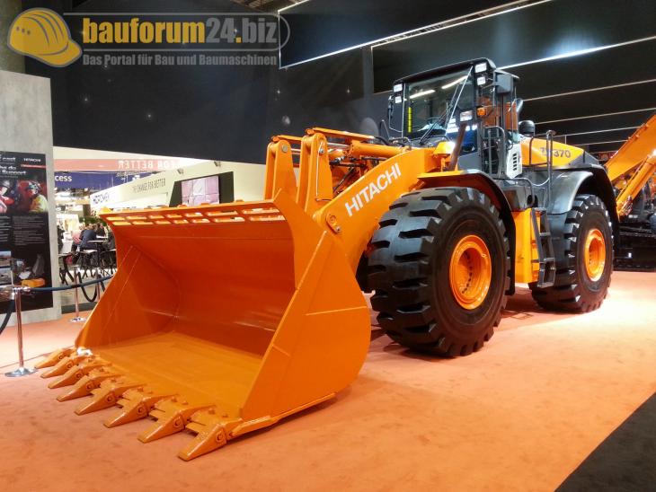 Bauforum24_Fotostrecke_Intermat_2015_Paris_451.jpg
