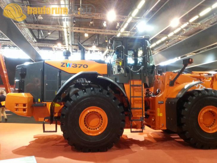 Bauforum24_Fotostrecke_Intermat_2015_Paris_449.jpg