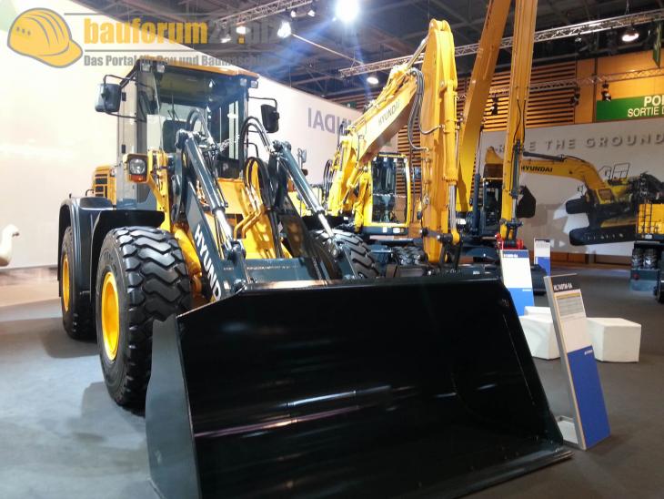 Bauforum24_Fotostrecke_Intermat_2015_Paris_684.jpg