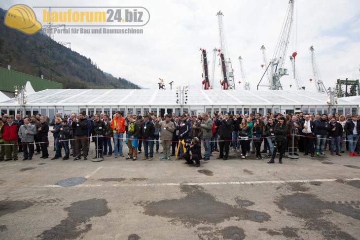 Bauforum24_Fotostrecke_Liebherr_Nenzing_Technikertag_2015_128.jpg