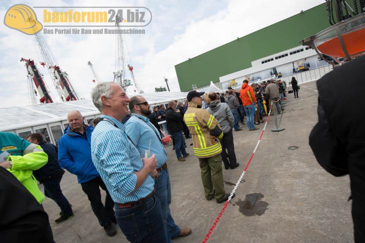 Bauforum24_Fotostrecke_Liebherr_Nenzing_Technikertag_2015_148.jpg