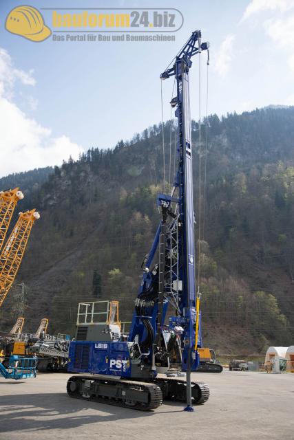 Bauforum24_Fotostrecke_Liebherr_Nenzing_Technikertag_2015_174.jpg