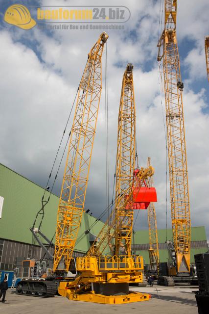 Bauforum24_Fotostrecke_Liebherr_Nenzing_Technikertag_2015_156.jpg